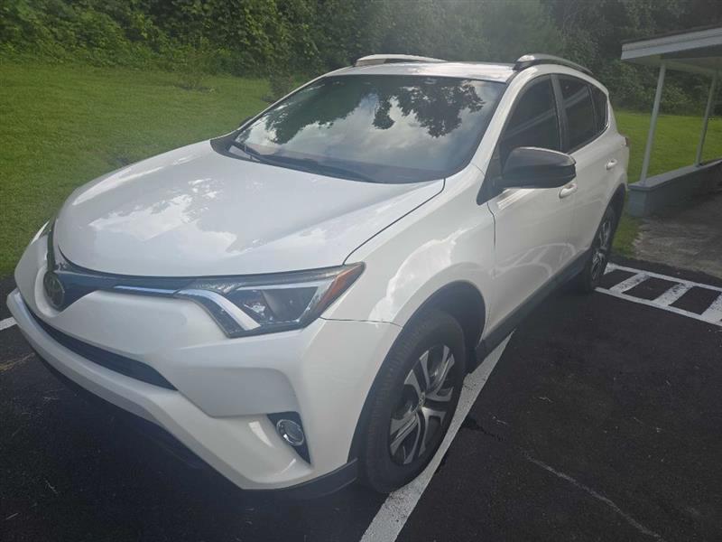 2018 Toyota RAV4 LE FWD