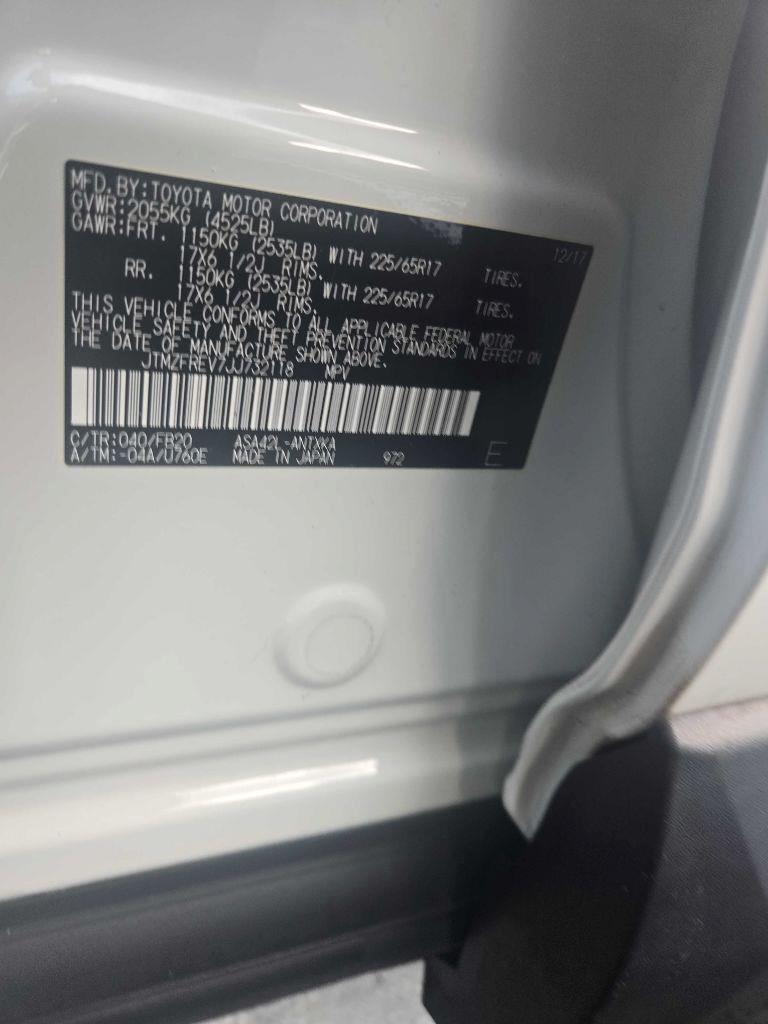 Toyota RAV4 LE FWD 2018