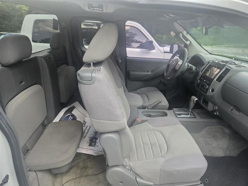 Nissan Frontier S King Cab 5MT 2WD 2014