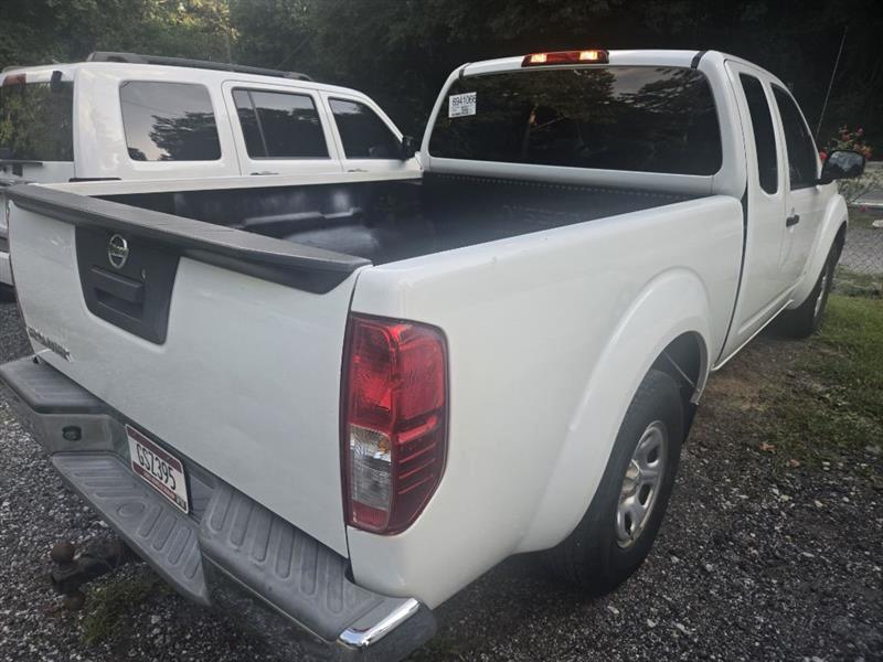 Nissan Frontier S King Cab 5MT 2WD 2014
