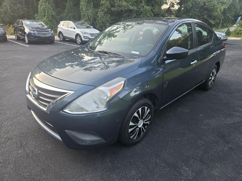 Nissan Versa 1.6 S 5M 2017