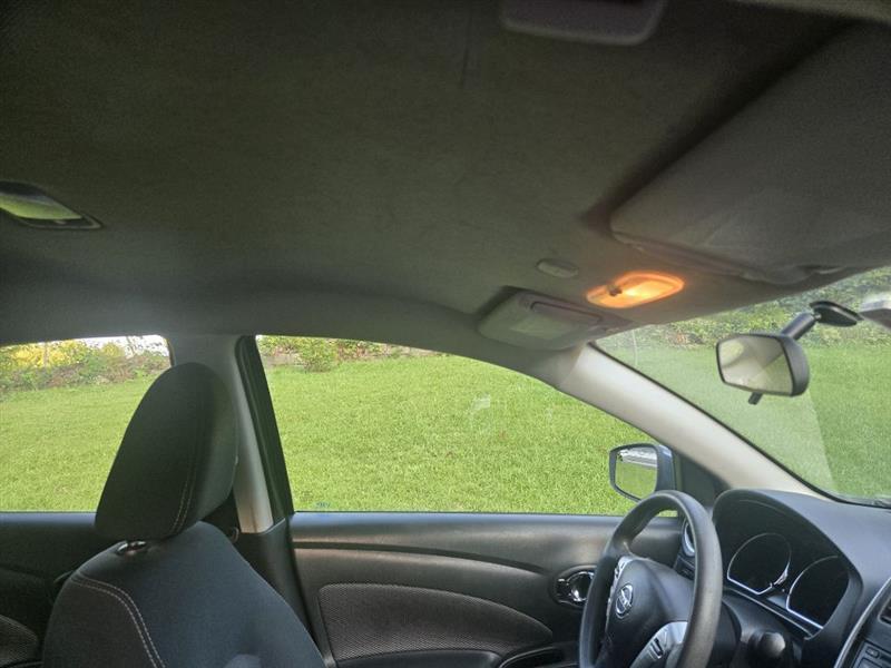 Nissan Versa 1.6 S 5M 2017
