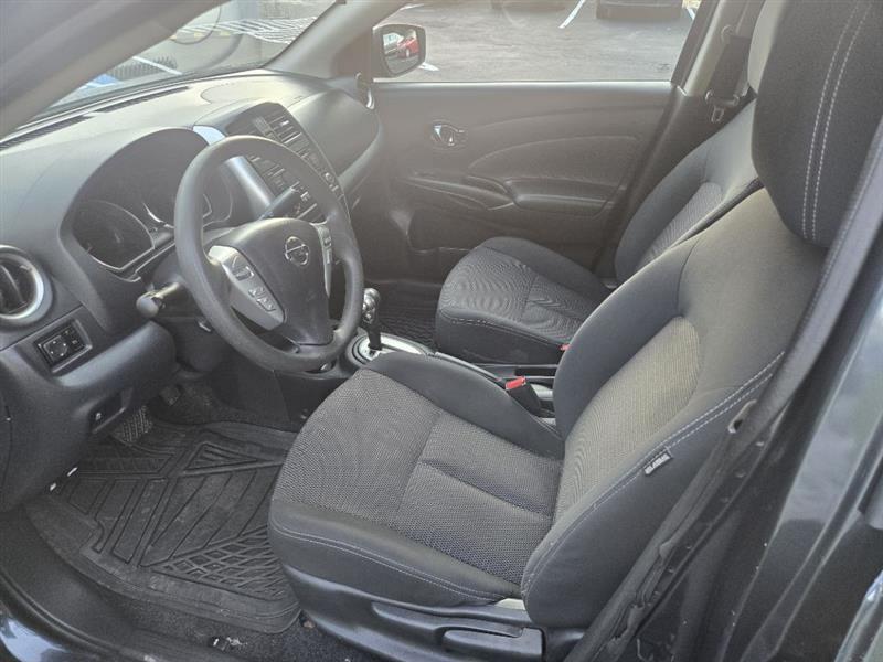 Nissan Versa 1.6 S 5M 2017