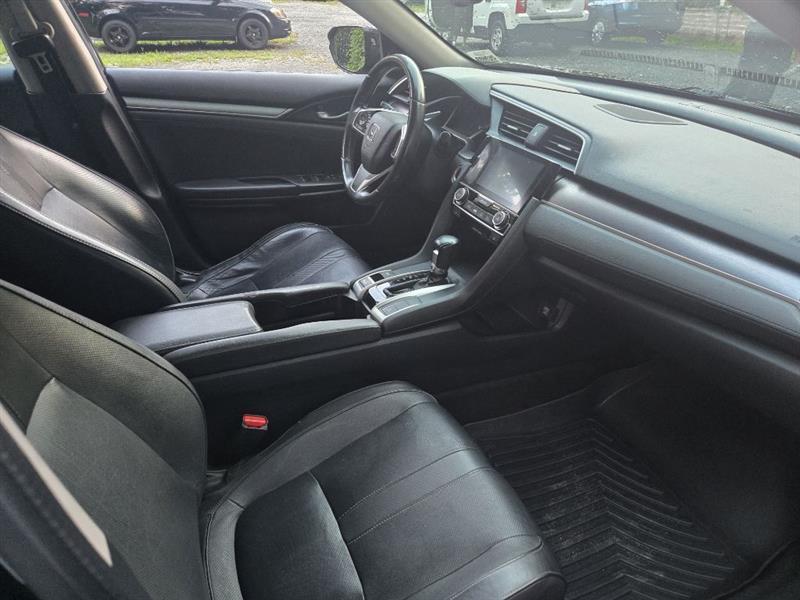 Honda Civic Touring Sedan CVT 2017
