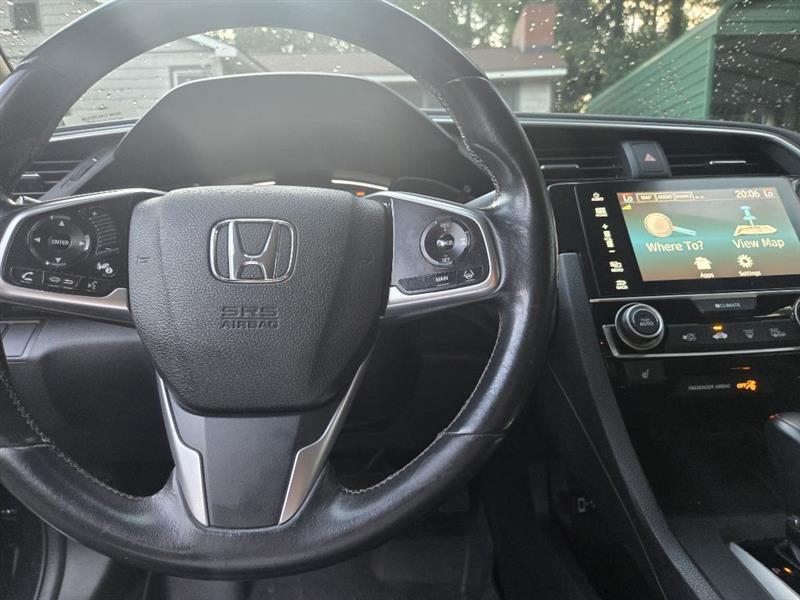 Honda Civic Touring Sedan CVT 2017