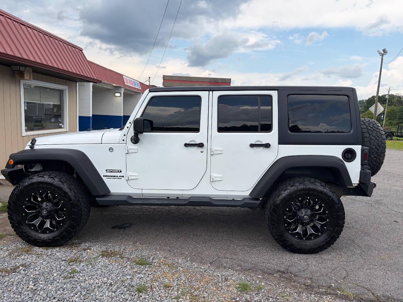 2017 Jeep Wrangler Unlimited Sport 4WD