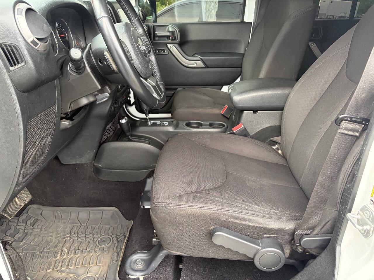 Jeep Wrangler Unlimited Sport 4WD 2017