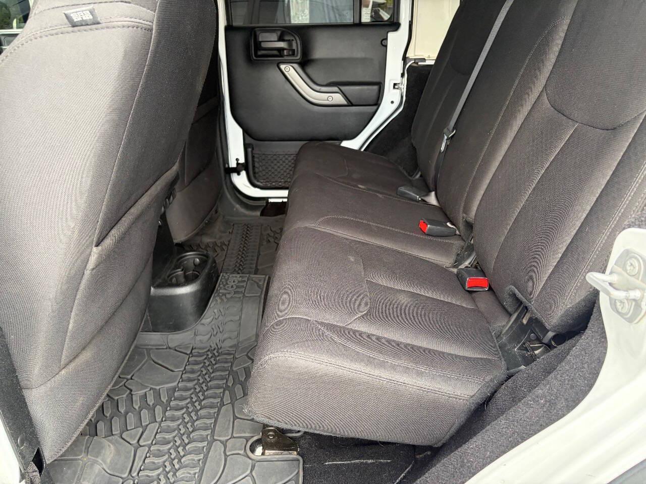 Jeep Wrangler Unlimited Sport 4WD 2017