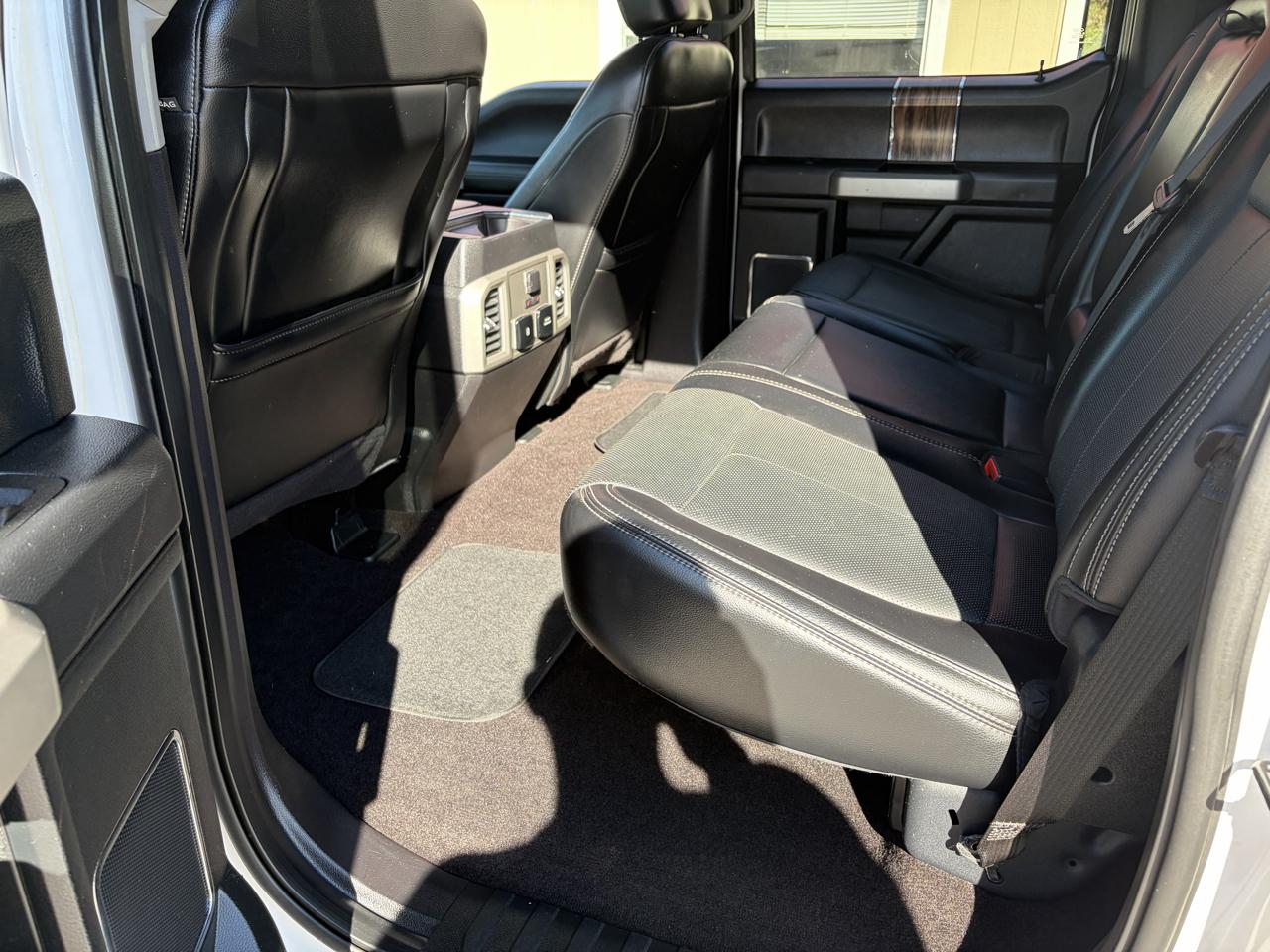 Ford F-150 4WD SuperCab 145" Lariat 2018