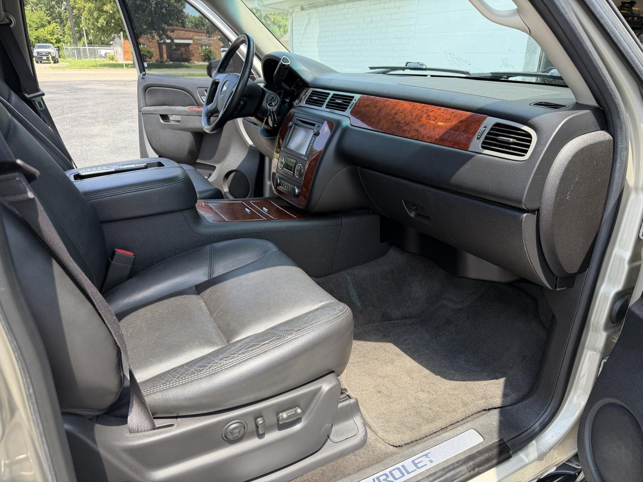 Chevrolet Tahoe LTZ 4WD 2014