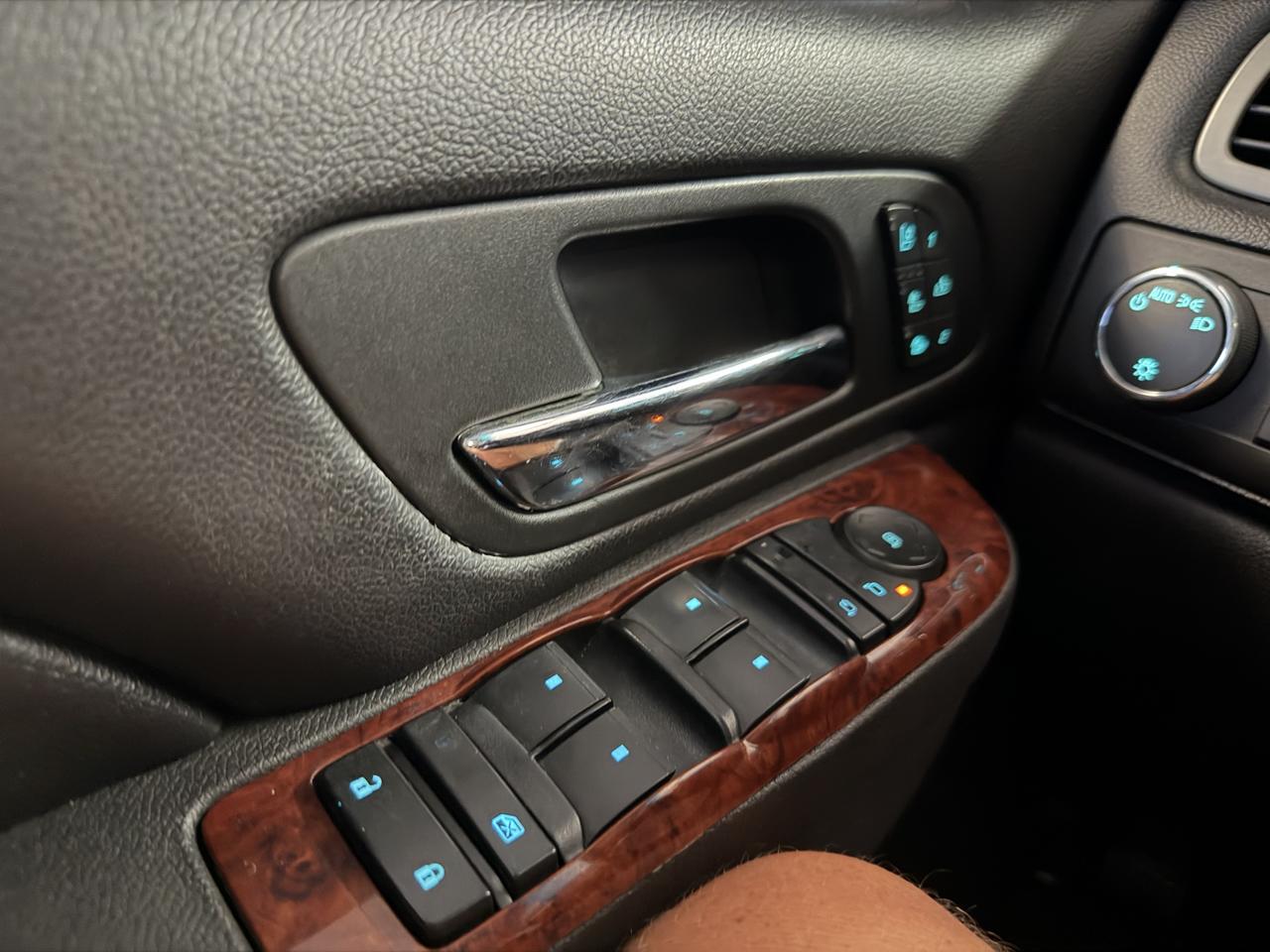 Chevrolet Tahoe LTZ 4WD 2014