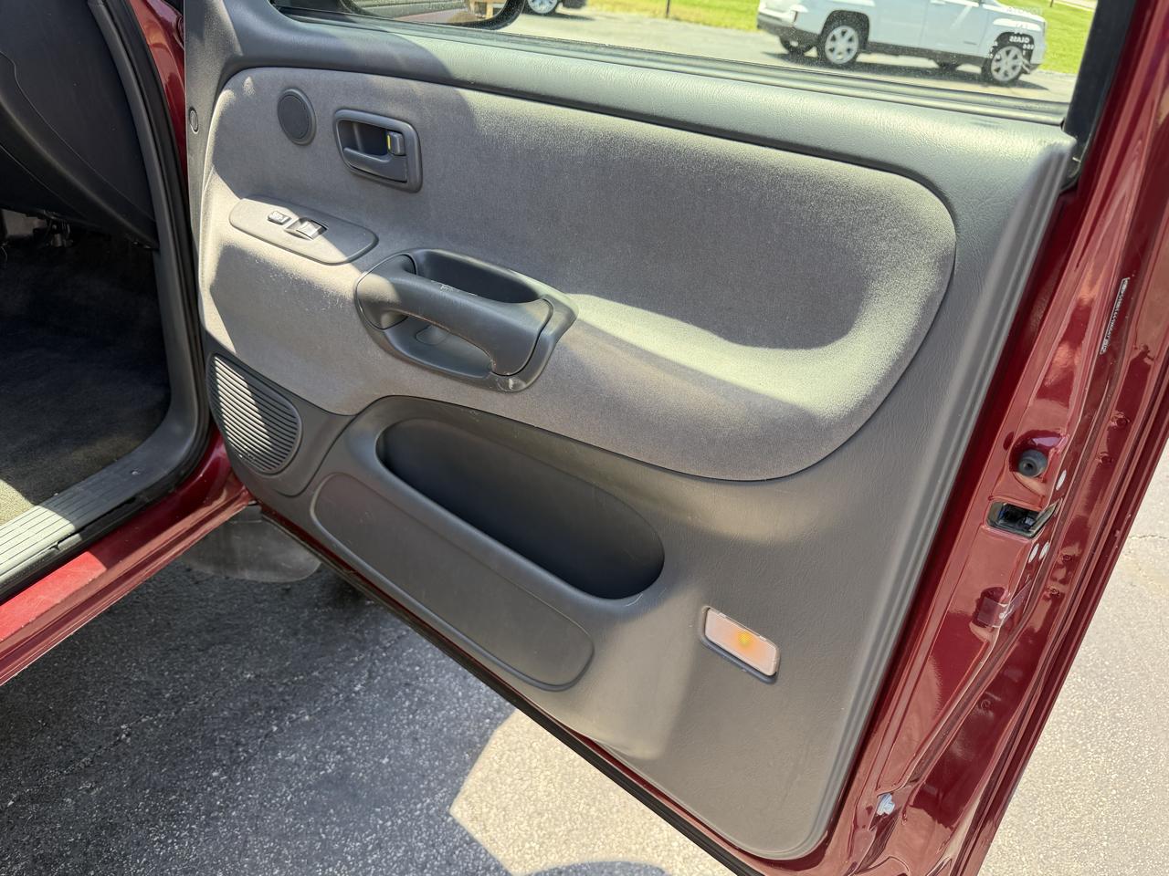 Toyota Tundra SR5 Access Cab 4WD 2006
