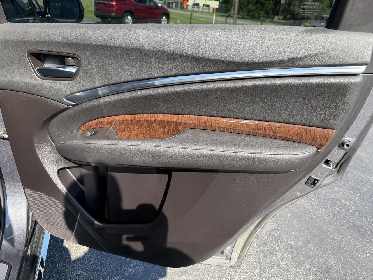 Acura MDX SH-AWD 9-Spd AT 2020