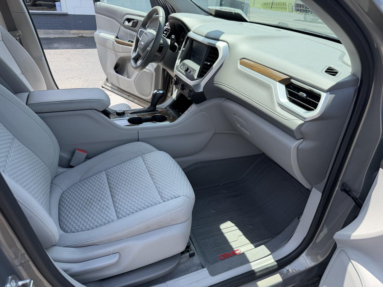 GMC Acadia SLE-2 FWD 2019