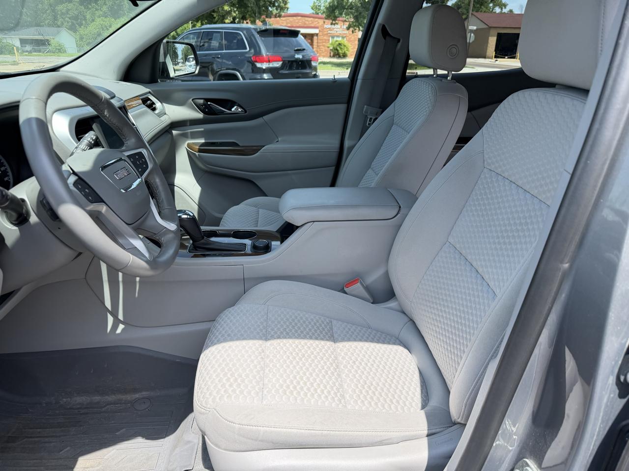 GMC Acadia SLE-2 FWD 2019