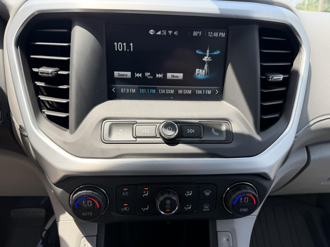 GMC Acadia SLE-2 FWD 2019