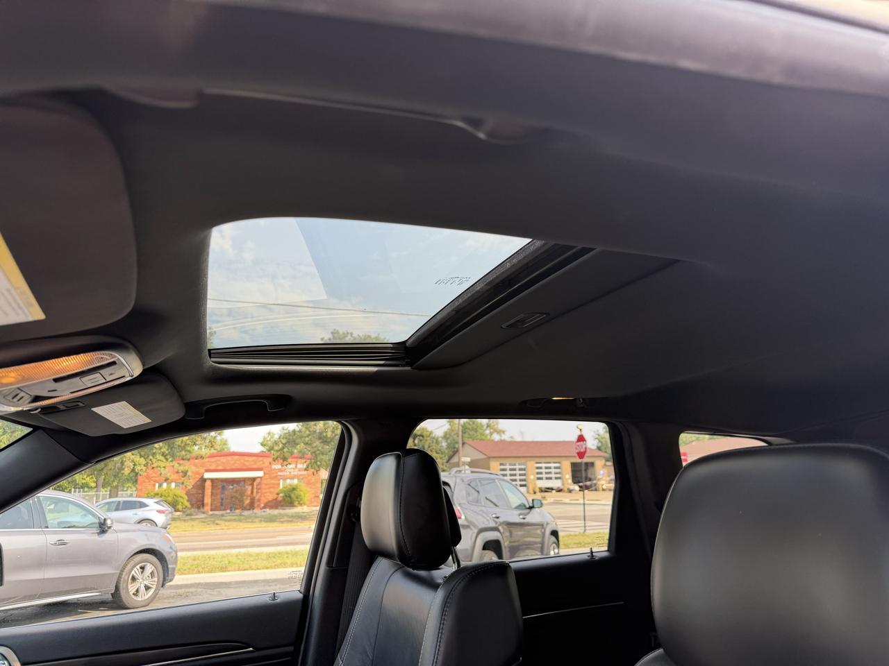 Jeep Grand Cherokee Limited 4WD 2014
