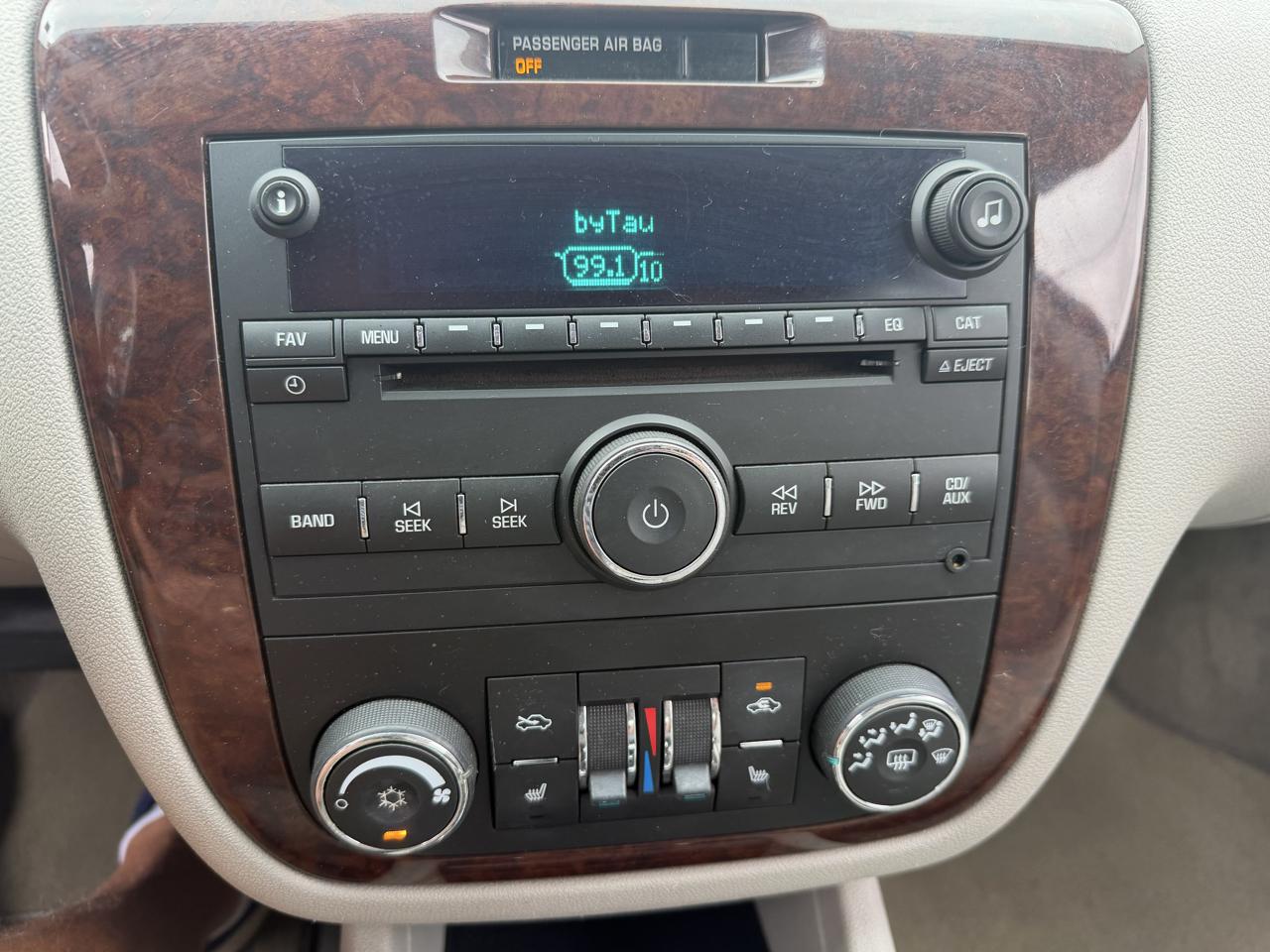 Chevrolet Impala LT 2011