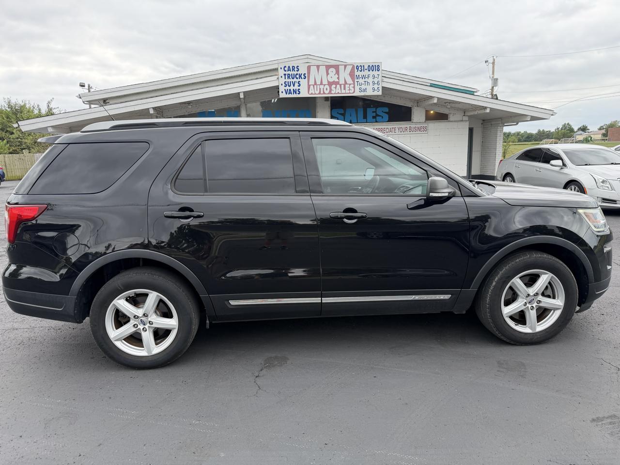 Ford Explorer XLT FWD 2019