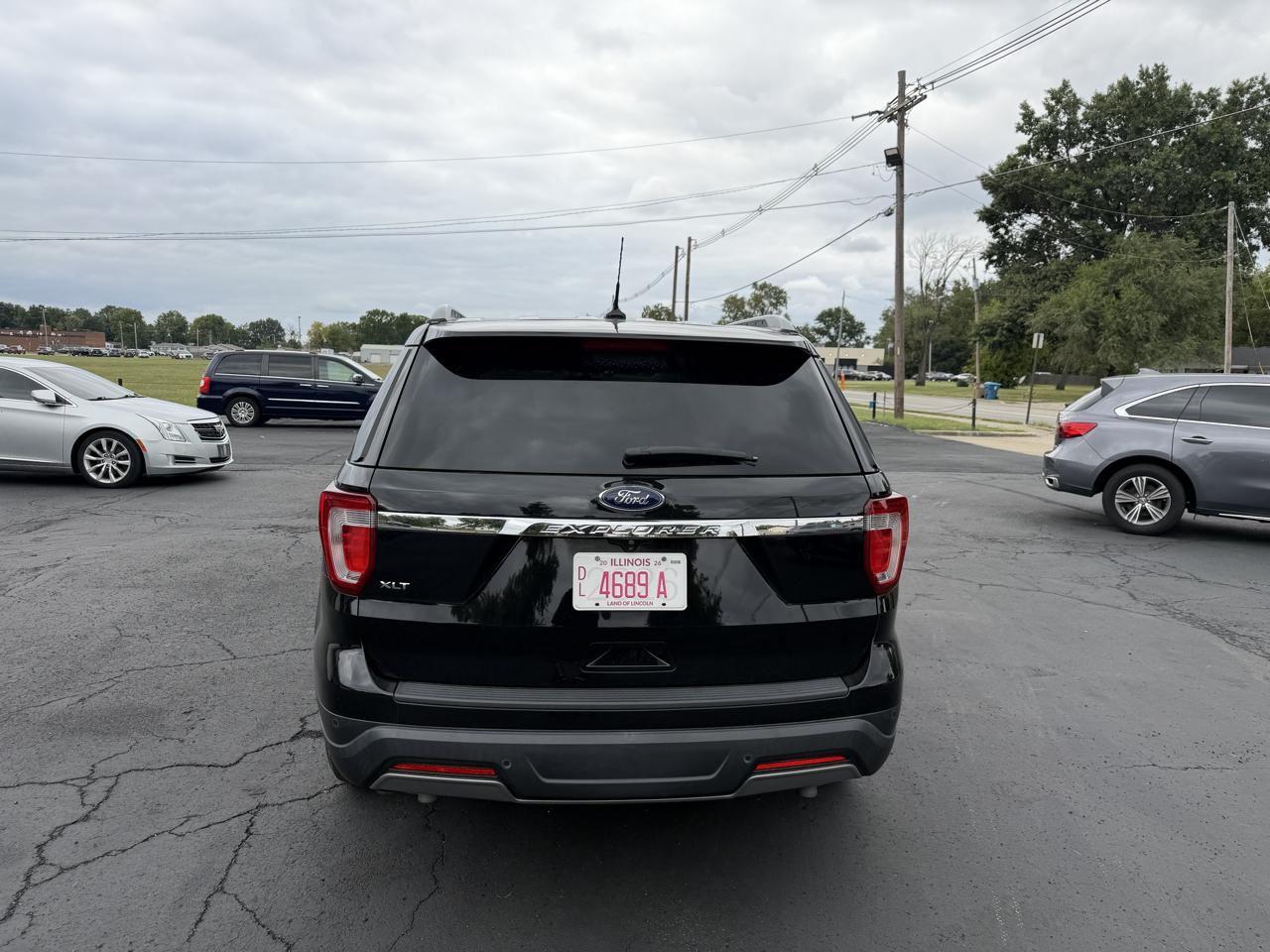 Ford Explorer XLT FWD 2019