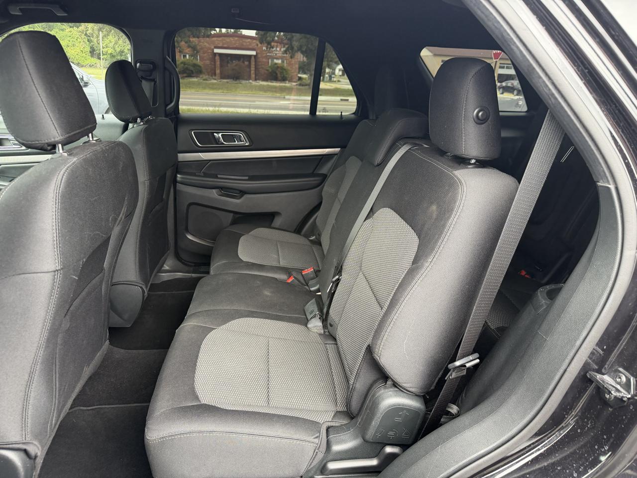 Ford Explorer XLT FWD 2019
