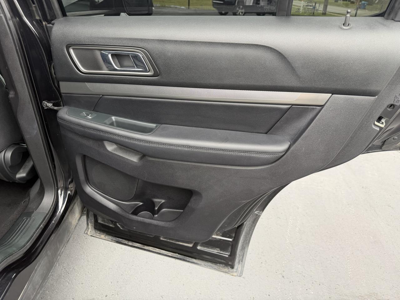 Ford Explorer XLT FWD 2019