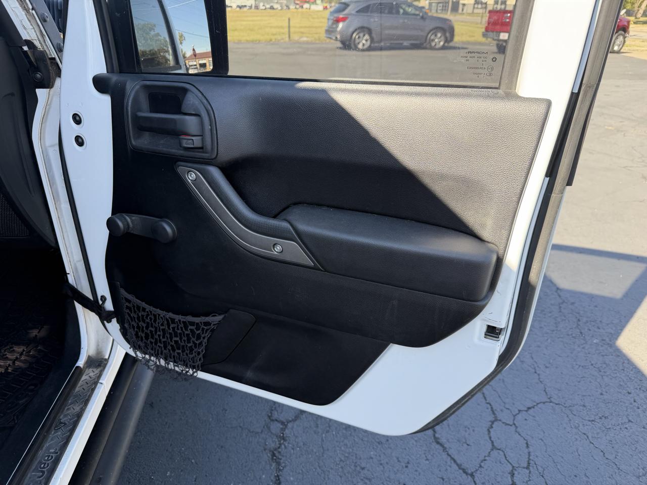 Jeep Wrangler Unlimited Sport 4WD 2012