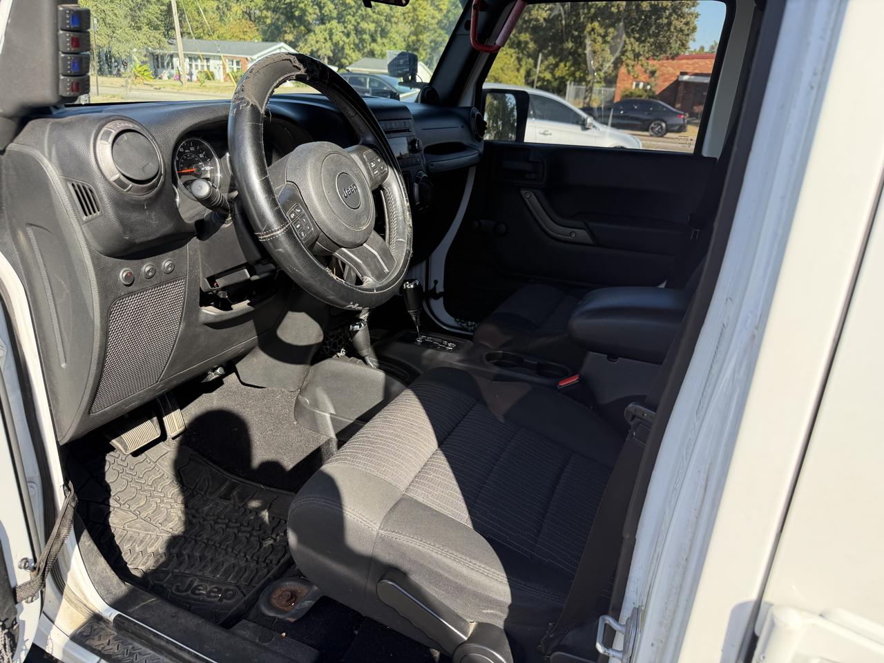 Jeep Wrangler Unlimited Sport 4WD 2012