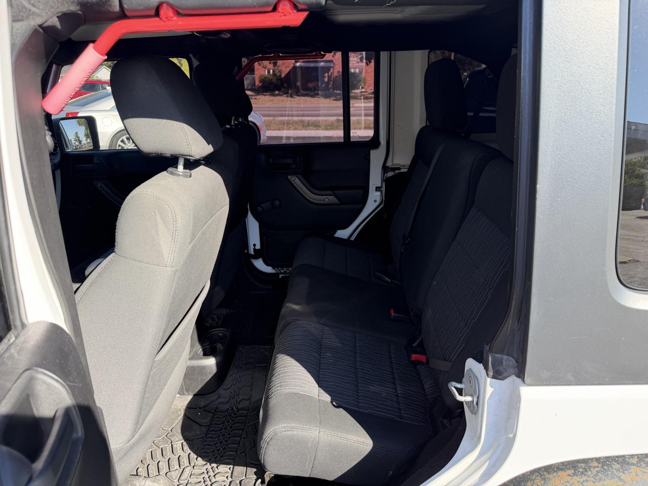 Jeep Wrangler Unlimited Sport 4WD 2012