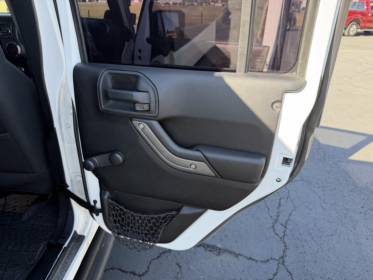 Jeep Wrangler Unlimited Sport 4WD 2012
