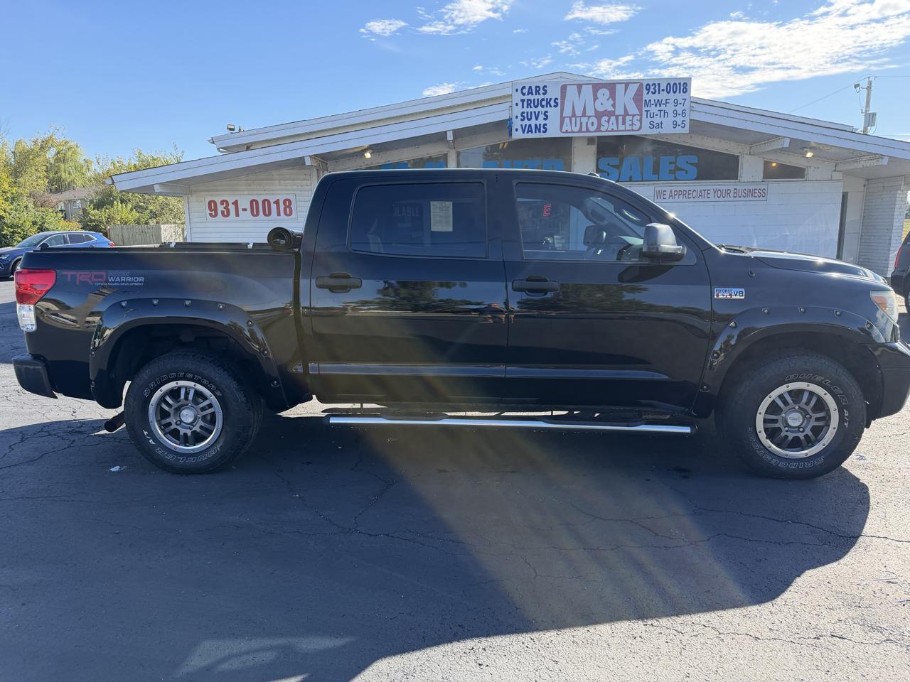 Toyota Tundra Tundra-Grade CrewMax 5.7L FFV 4WD 2012
