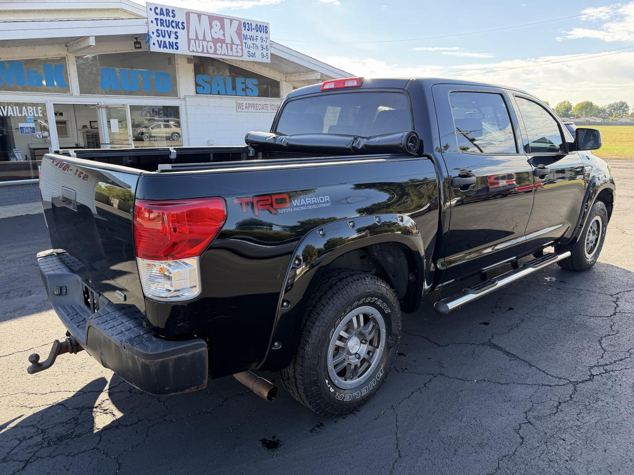 Toyota Tundra Tundra-Grade CrewMax 5.7L FFV 4WD 2012
