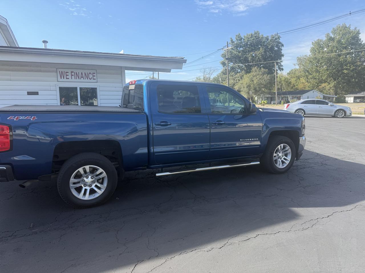 Chevrolet Silverado 1500 LT Crew Cab 4WD 2016