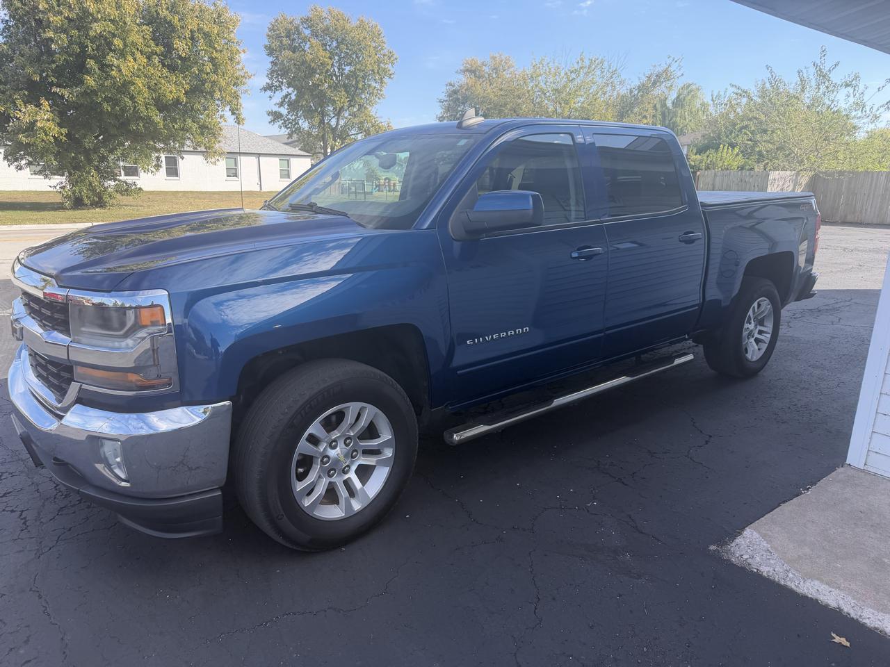 Chevrolet Silverado 1500 LT Crew Cab 4WD 2016