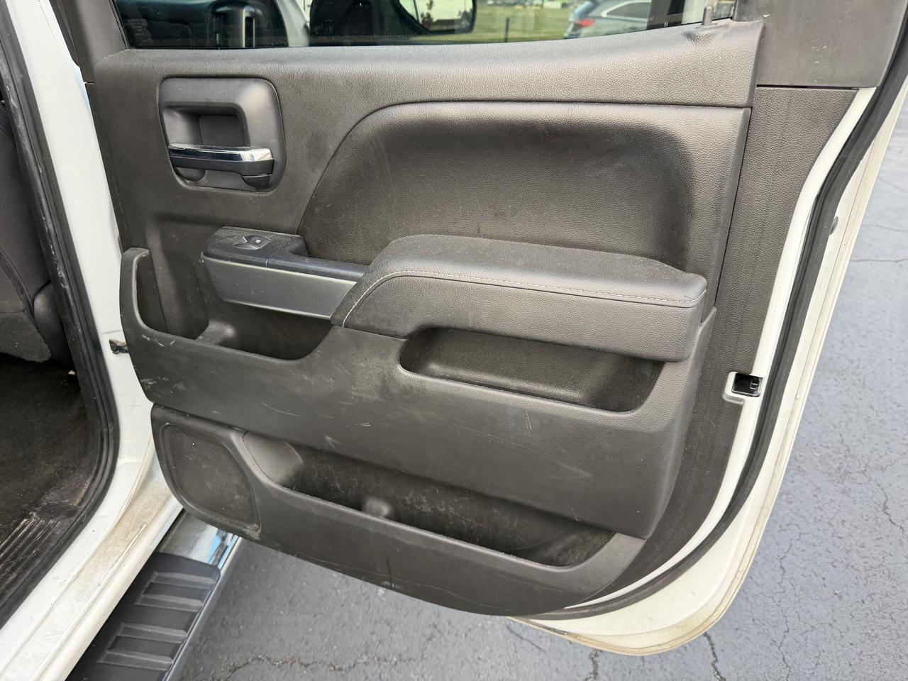 Chevrolet Silverado 1500 LT Crew Cab 2WD 2017
