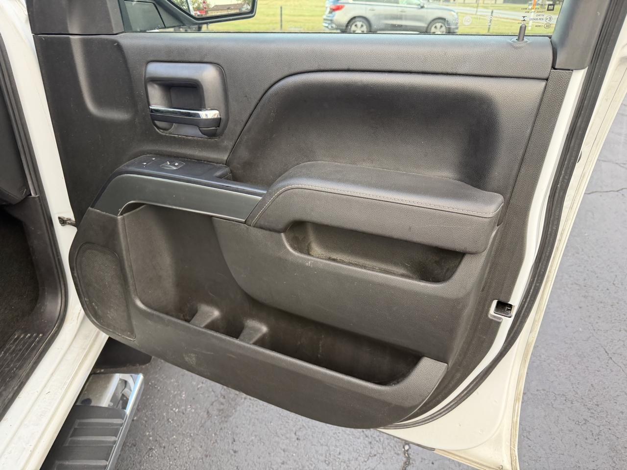 Chevrolet Silverado 1500 LT Crew Cab 2WD 2017