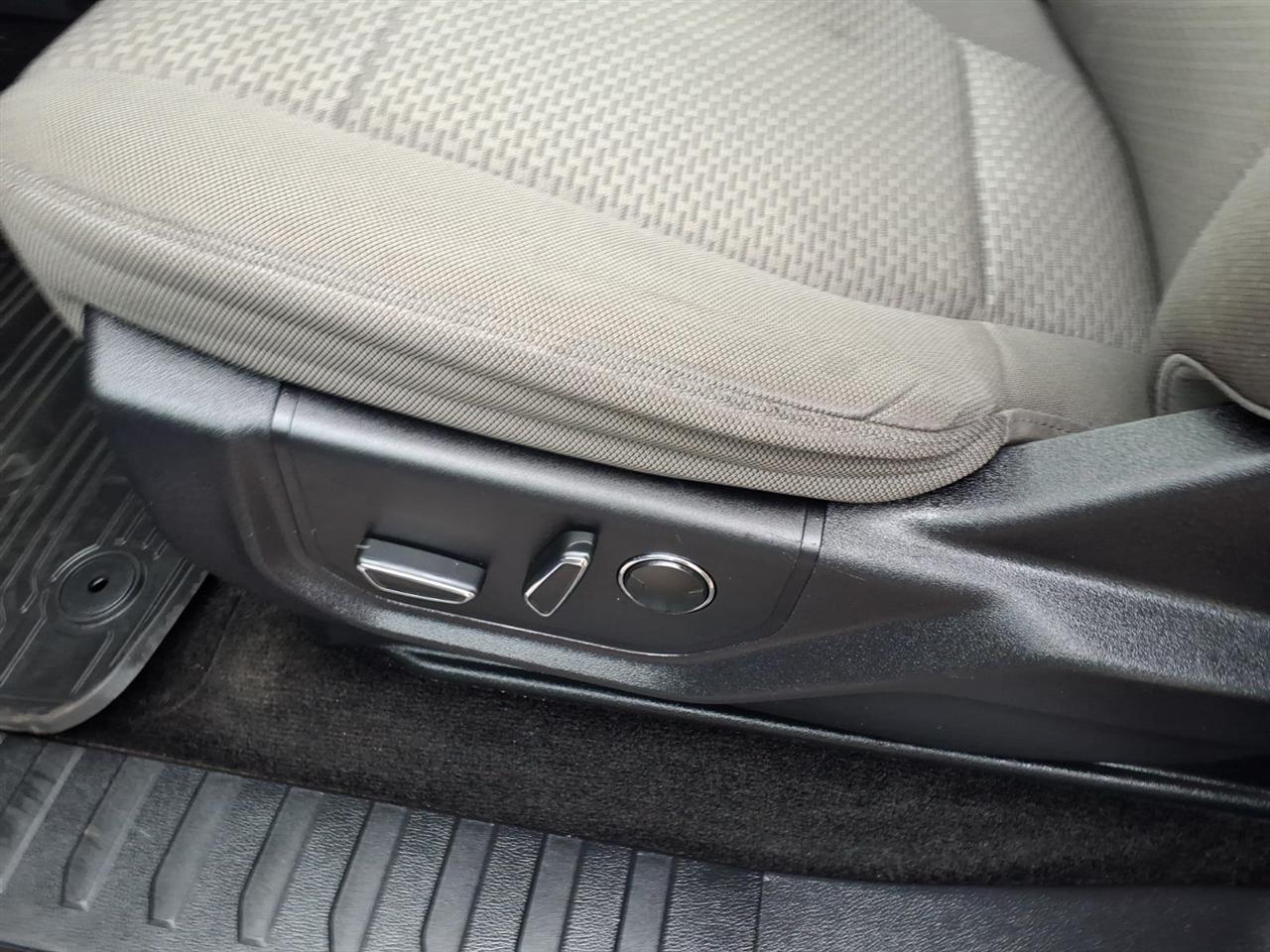 2015 Ford F-150 XLT - Photo 15