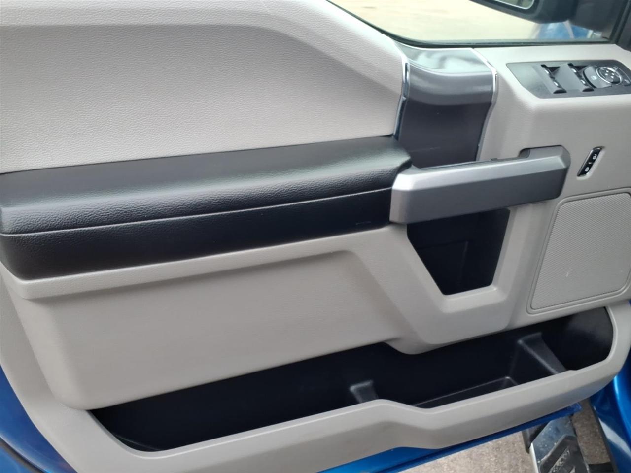 Ford F-150 4WD SuperCrew 145" King Ranch 2015