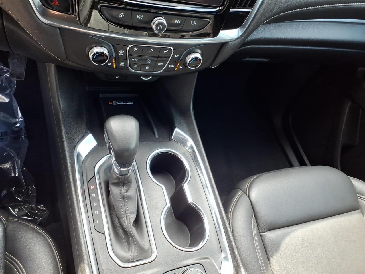 Chevrolet Traverse AWD 4dr LT Leather 2023