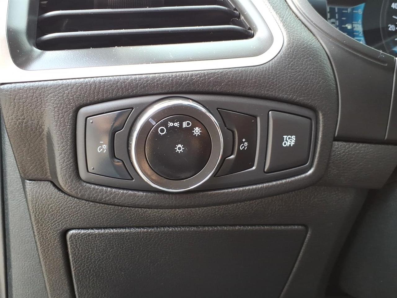 2023 Ford Edge SEL - Photo 6