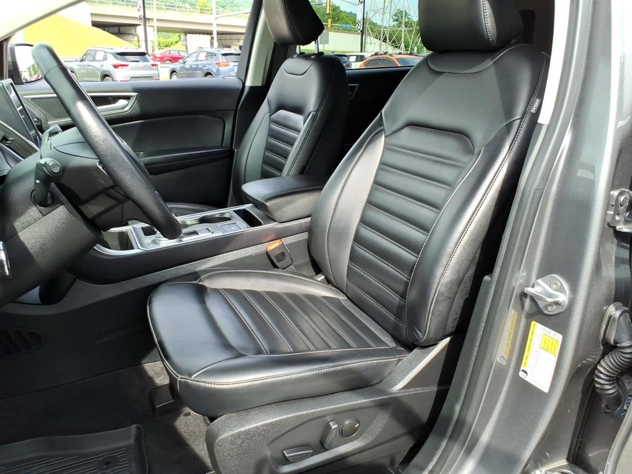 2023 Ford Edge SEL - Photo 7