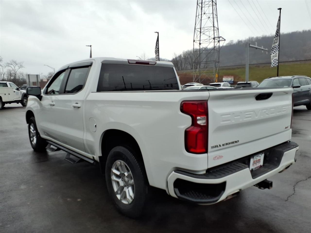 Chevrolet Silverado 1500 4WD Crew Cab 147" RST 2022
