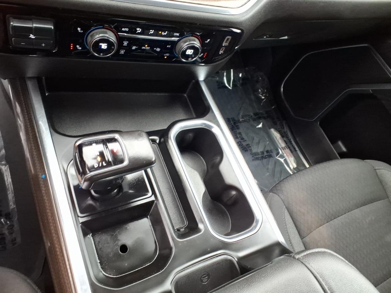 2022 Chevrolet Silverado 1500 RST - Photo 12