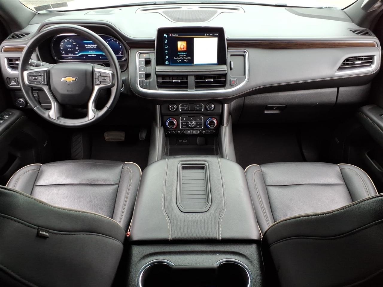Chevrolet Suburban 2WD 4dr Premier 2023