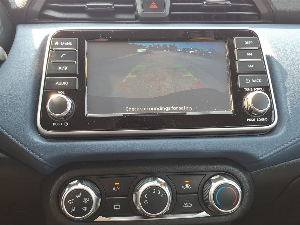 Nissan Versa SV CVT 2024