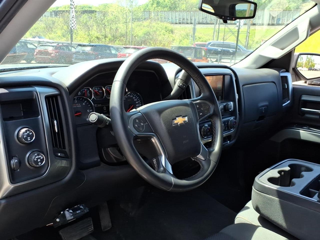 Chevrolet Silverado 1500 4WD Crew Cab 143.5" LT w/2LT 2014