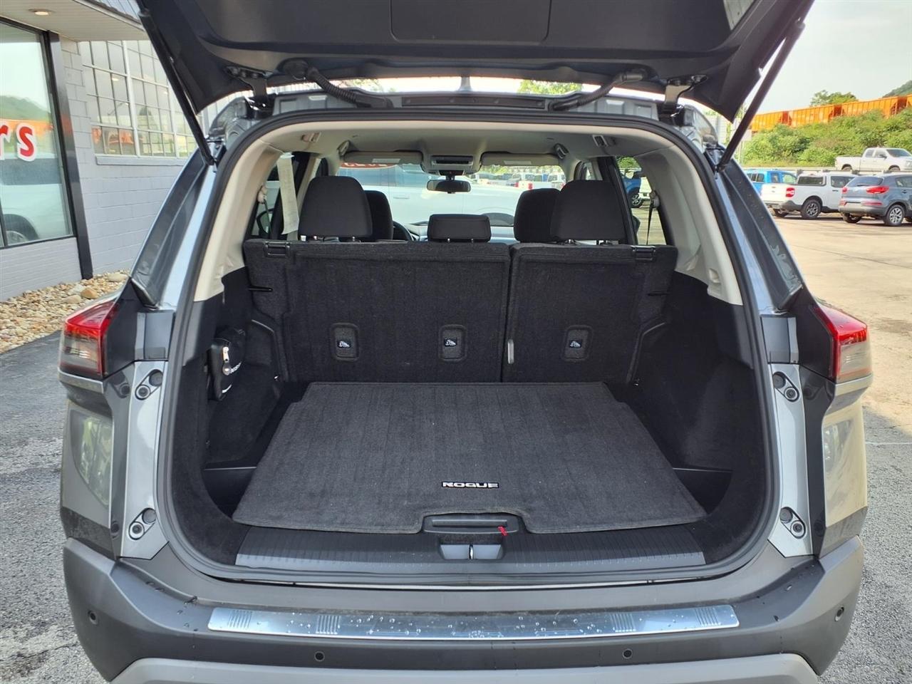 Nissan Rogue AWD SV 2023