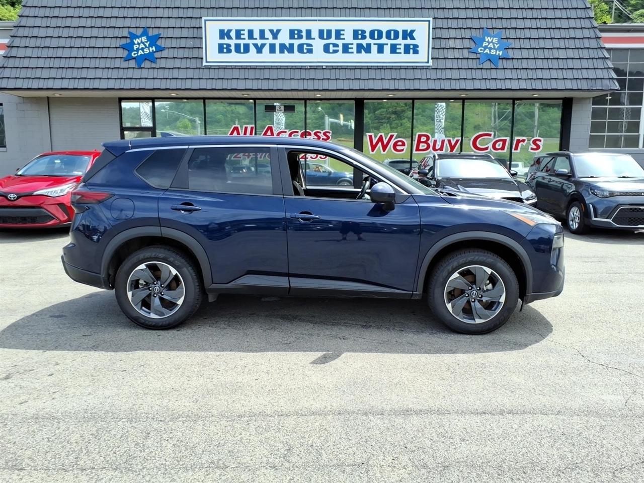 2024 Nissan Rogue FWD SV