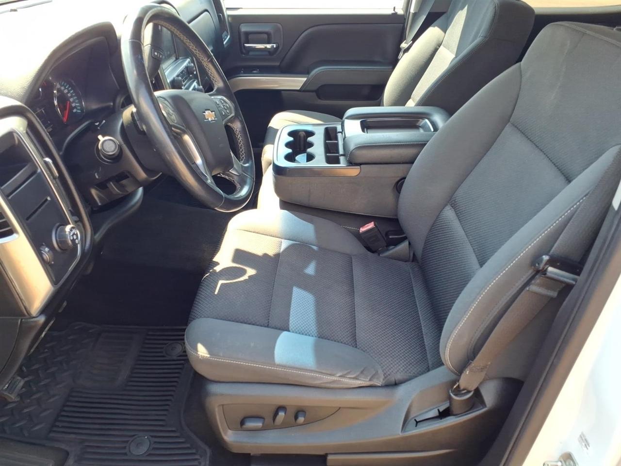 Chevrolet Silverado 1500 2WD Crew Cab 143.5" LT w/1LT 2018