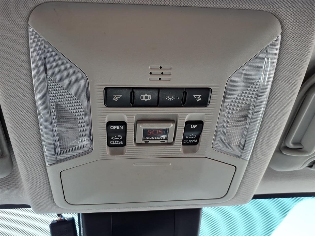 Toyota RAV4 XLE AWD (Natl) 2019